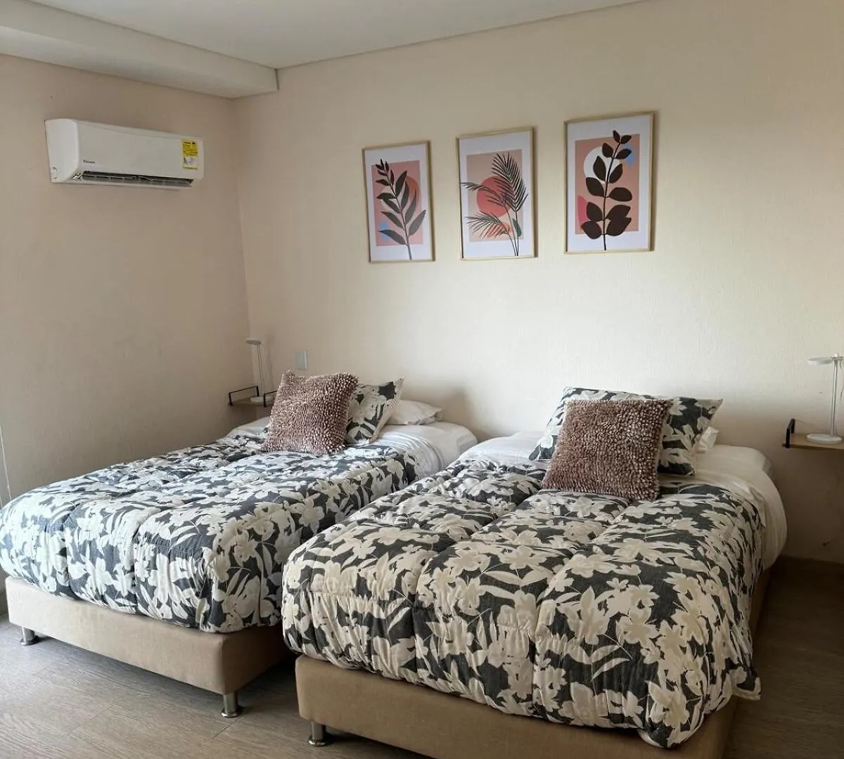 Cartagena Cielo Mar Apartment Steps From The Beach