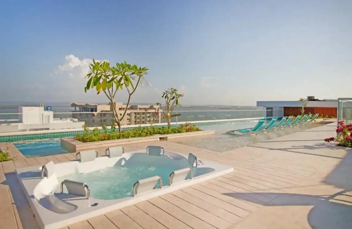 Cartagena Cielo Mar Apartment Steps From The Beach